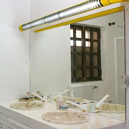 Semesterbostad House With 3 Bedrooms In Santo Isidoro With Wonderful Sea View Enclosed Garden And Wifi Mafra